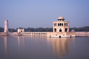 Hiran_Minar_Punjab.