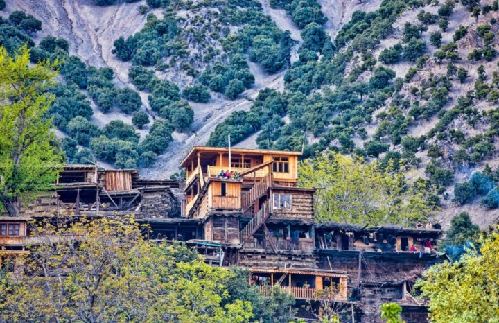  A_typical_house_in_Kalash_Valley