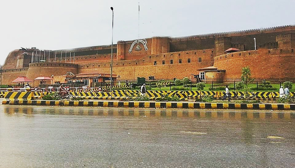  Fort-Bala-hissar-peshawar.